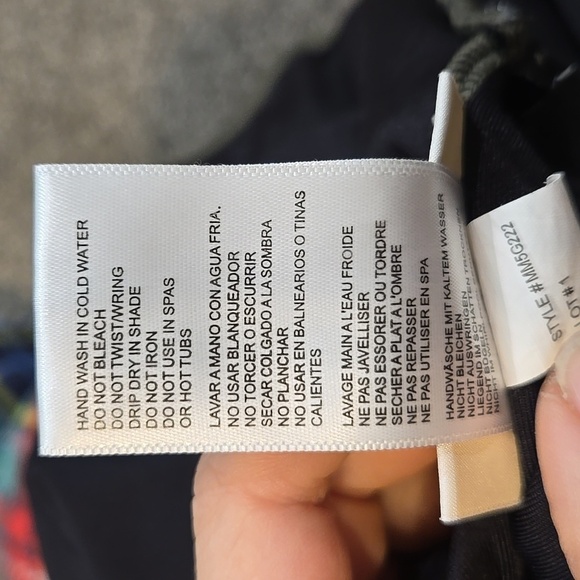 NWOT Michael Kors Guine Off shoulder Ruffle One Piece Swim sz 10 - Picture 8 of 9